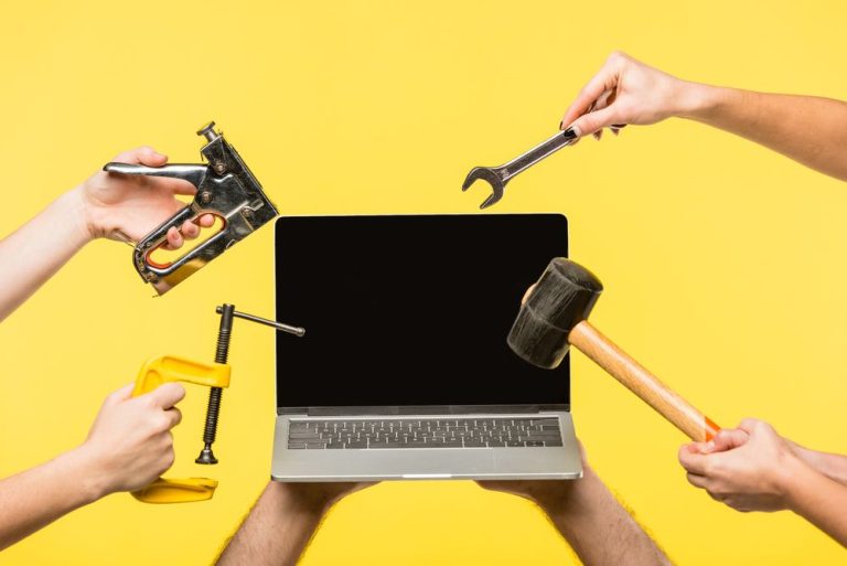 laptop screen repair